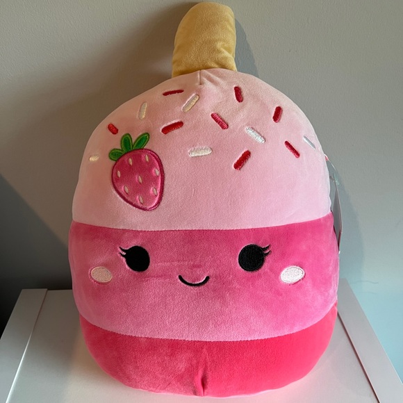 Squishmallows Other - 11” Pama the Cake Pop Squishmallow